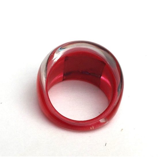 Vintage Lucite Ring Translucent Clear Red & Metallic Colors Hand Painted Chunky - Picture 5 of 6